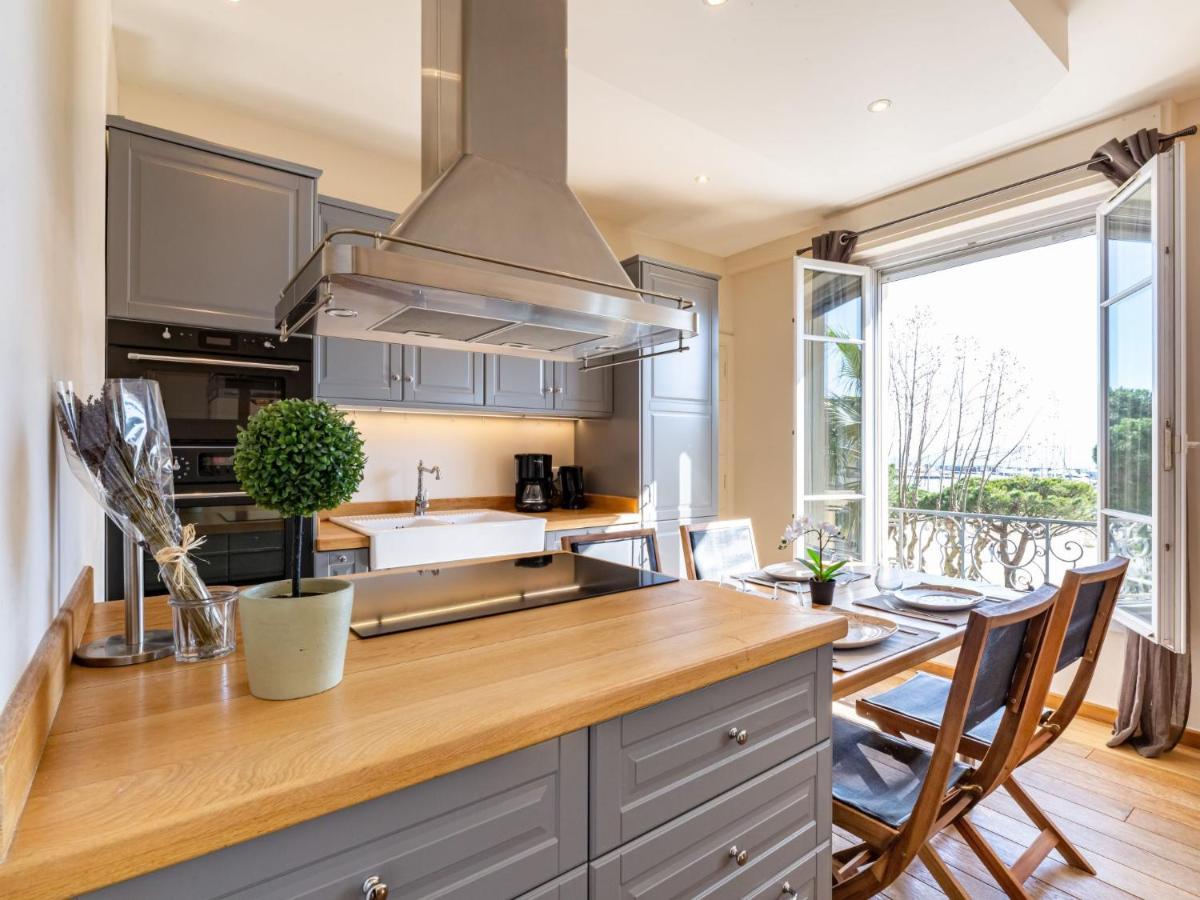 Apartment Les Sirenes By Interhome Sainte-Maxime Exteriér fotografie