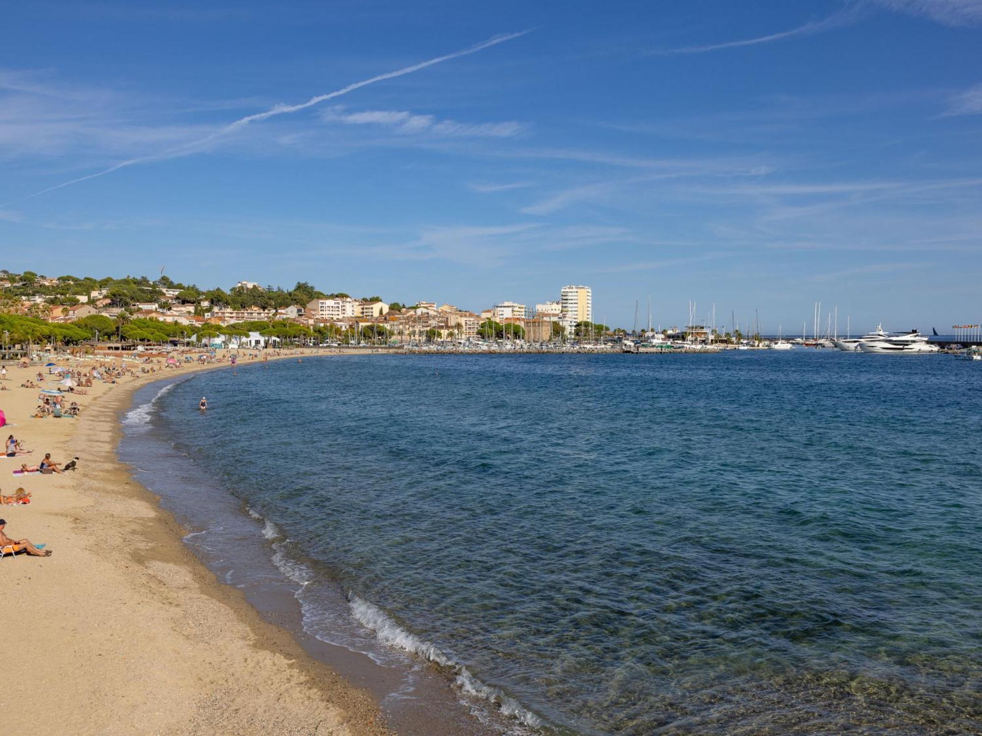 Apartment Les Sirenes By Interhome Sainte-Maxime Exteriér fotografie